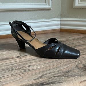 LifeStride Smith-Rich Brown Short Heel Covered Toe 2 in Heel US Size 8.5M